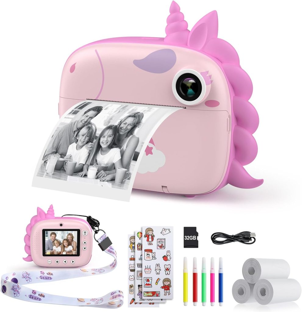 Cet appareil photo pour enfant HiMont à l'apparence d'une licorne.
