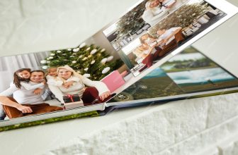 Réalisez votre livre photo personnalisé avec Photoweb.