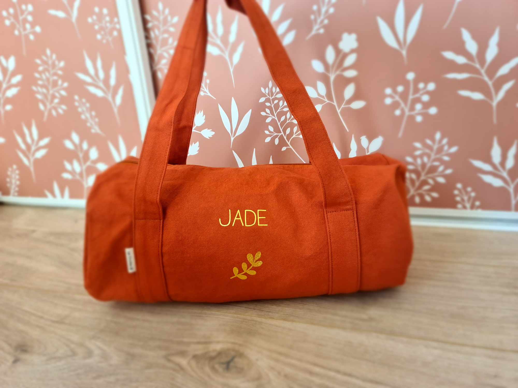 Le sac de sport pour enfant Les Griottes est personnalisable.